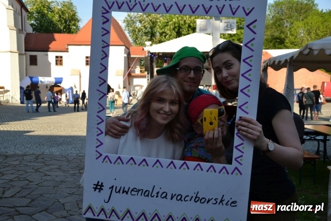 Zdjęcie w galerii na portalu naszraciborz.pl: Juwenalia Raciborskie 2017 na Zamku Piastowskim  wiadomości z regionu