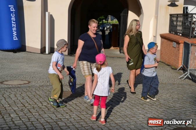 Zdjęcie w galerii na portalu naszraciborz.pl: Juwenalia Raciborskie 2017 na Zamku Piastowskim  wiadomości z regionu
