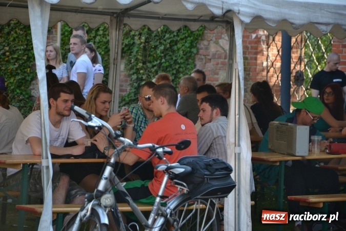 Zdjęcie w galerii na portalu naszraciborz.pl: Juwenalia Raciborskie 2017 na Zamku Piastowskim  wiadomości z regionu