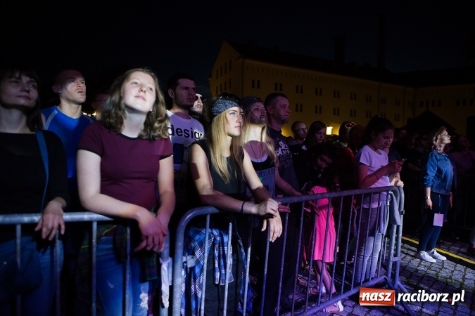 Zdjęcie w galerii na portalu naszraciborz.pl: Lao Che gwiazdą tegorocznych Juwenaliów Raciborskich wiadomości z regionu