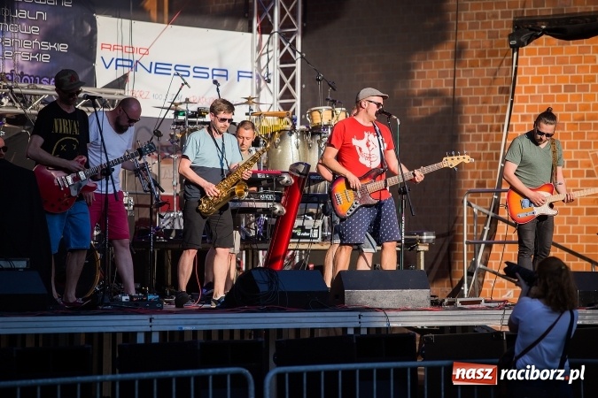 Zdjęcie w galerii na portalu naszraciborz.pl: Lao Che gwiazdą tegorocznych Juwenaliów Raciborskich wiadomości z regionu