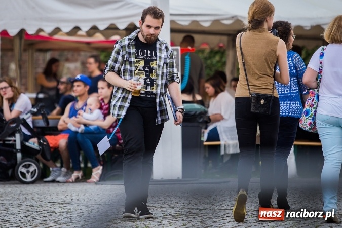 Zdjęcie w galerii na portalu naszraciborz.pl: Lao Che gwiazdą tegorocznych Juwenaliów Raciborskich wiadomości z regionu