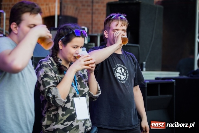 Zdjęcie w galerii na portalu naszraciborz.pl: Lao Che gwiazdą tegorocznych Juwenaliów Raciborskich wiadomości z regionu