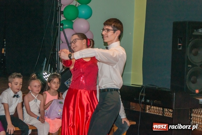 Zdjęcie w galerii na portalu naszraciborz.pl: Wiosenny pląs - widowisko taneczne w MDK wiadomości z regionu