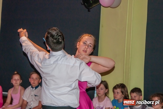 Zdjęcie w galerii na portalu naszraciborz.pl: Wiosenny pląs - widowisko taneczne w MDK wiadomości z regionu