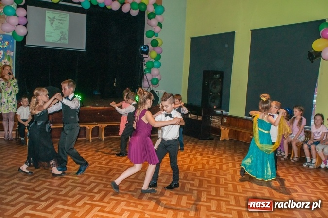 Zdjęcie w galerii na portalu naszraciborz.pl: Wiosenny pląs - widowisko taneczne w MDK wiadomości z regionu