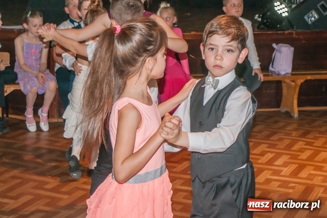 Zdjęcie w galerii na portalu naszraciborz.pl: Wiosenny pląs - widowisko taneczne w MDK wiadomości z regionu