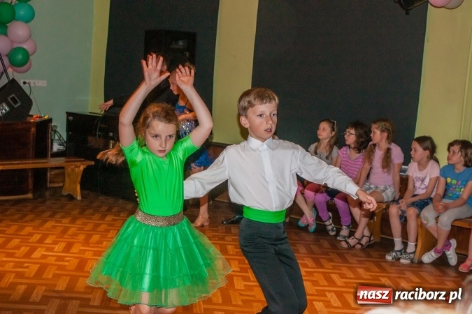 Zdjęcie w galerii na portalu naszraciborz.pl: Wiosenny pląs - widowisko taneczne w MDK wiadomości z regionu