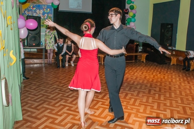 Zdjęcie w galerii na portalu naszraciborz.pl: Wiosenny pląs - widowisko taneczne w MDK wiadomości z regionu