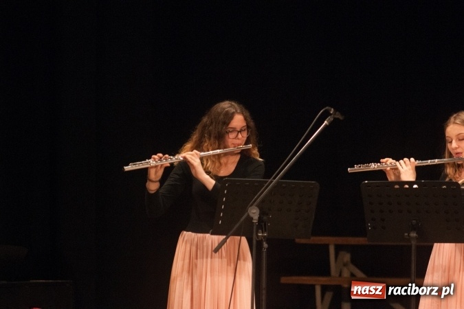 Zdjęcie w galerii na portalu naszraciborz.pl: XIII Festiwal Moniuszkowski w Raciborzu za nami. Grano, śpiewano i tańczono dla Gosi wiadomości z regionu