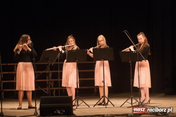 Zdjęcie w galerii na portalu naszraciborz.pl: XIII Festiwal Moniuszkowski w Raciborzu za nami. Grano, śpiewano i tańczono dla Gosi wiadomości z regionu