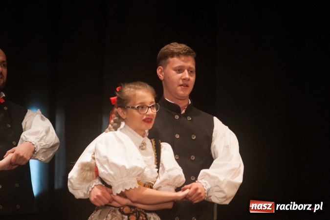 Zdjęcie w galerii na portalu naszraciborz.pl: XIII Festiwal Moniuszkowski w Raciborzu za nami. Grano, śpiewano i tańczono dla Gosi wiadomości z regionu