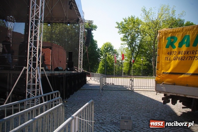 Zdjęcie w galerii na portalu naszraciborz.pl: Juwenalia Raciborskie 2017. Zobacz backstage  wiadomości z regionu