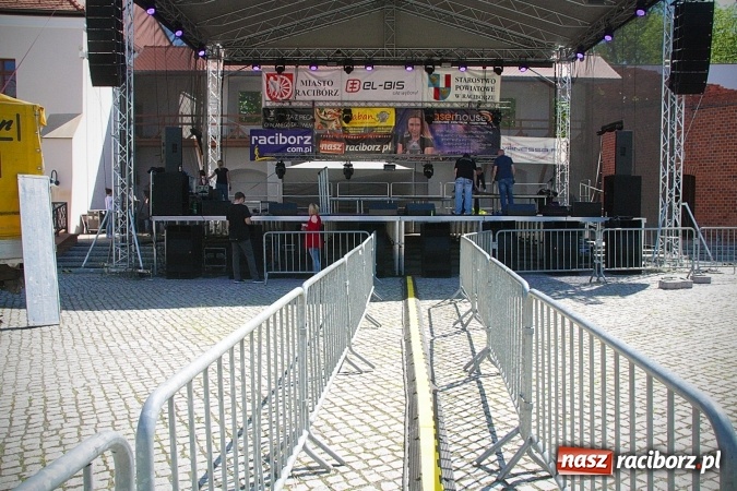 Zdjęcie w galerii na portalu naszraciborz.pl: Juwenalia Raciborskie 2017. Zobacz backstage  wiadomości z regionu