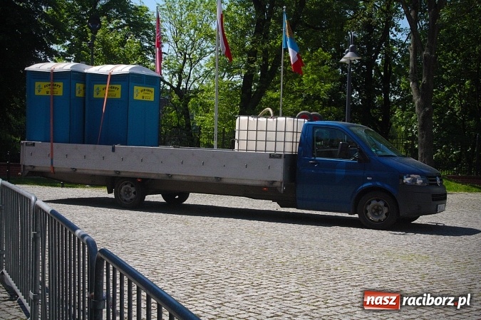 Zdjęcie w galerii na portalu naszraciborz.pl: Juwenalia Raciborskie 2017. Zobacz backstage  wiadomości z regionu