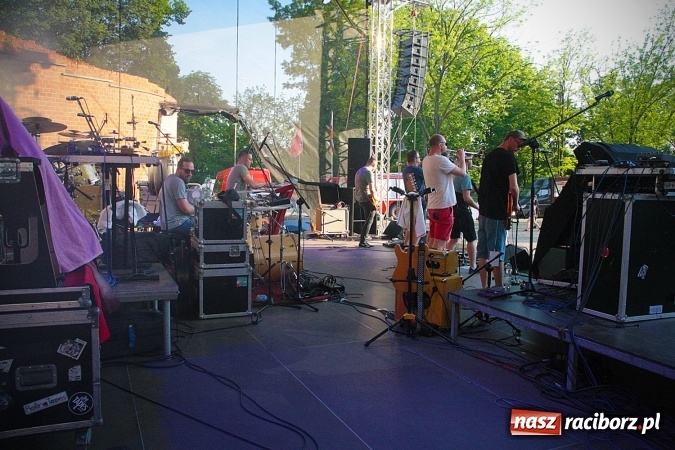 Zdjęcie w galerii na portalu naszraciborz.pl: Juwenalia Raciborskie 2017. Zobacz backstage  wiadomości z regionu