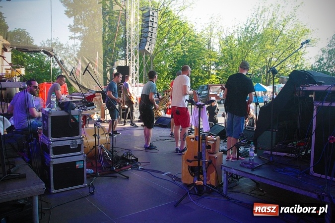 Zdjęcie w galerii na portalu naszraciborz.pl: Juwenalia Raciborskie 2017. Zobacz backstage  wiadomości z regionu