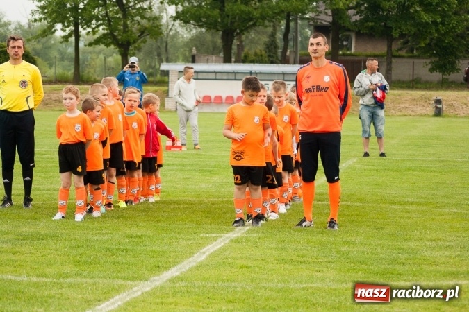 Zdjęcie w galerii na portalu naszraciborz.pl: Zmagania żaków Rafako i Pszowa przy Łąkowej wiadomości z regionu