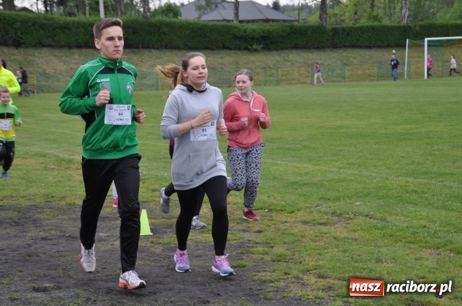 Zdjęcie w galerii na portalu naszraciborz.pl: Pospolite ruszenie dobrych serc. Razem dla Kewina w Rudach wiadomości z regionu