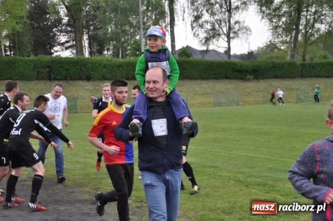 Zdjęcie w galerii na portalu naszraciborz.pl: Pospolite ruszenie dobrych serc. Razem dla Kewina w Rudach wiadomości z regionu