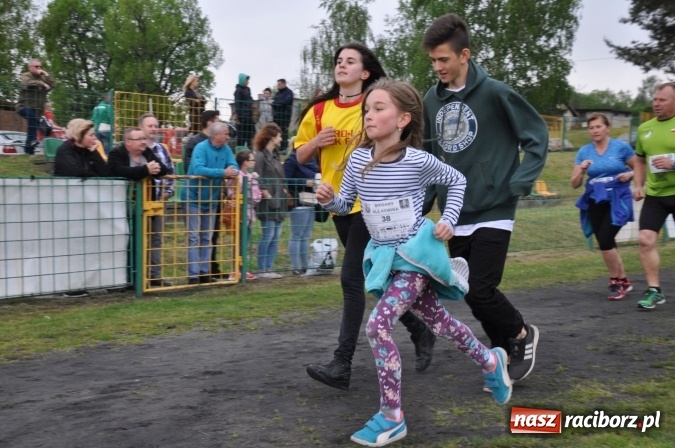 Zdjęcie w galerii na portalu naszraciborz.pl: Pospolite ruszenie dobrych serc. Razem dla Kewina w Rudach wiadomości z regionu