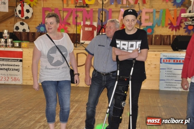 Zdjęcie w galerii na portalu naszraciborz.pl: Pospolite ruszenie dobrych serc. Razem dla Kewina w Rudach wiadomości z regionu