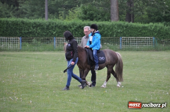 Zdjęcie w galerii na portalu naszraciborz.pl: Pospolite ruszenie dobrych serc. Razem dla Kewina w Rudach wiadomości z regionu