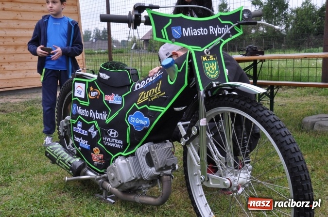 Zdjęcie w galerii na portalu naszraciborz.pl: Pospolite ruszenie dobrych serc. Razem dla Kewina w Rudach wiadomości z regionu