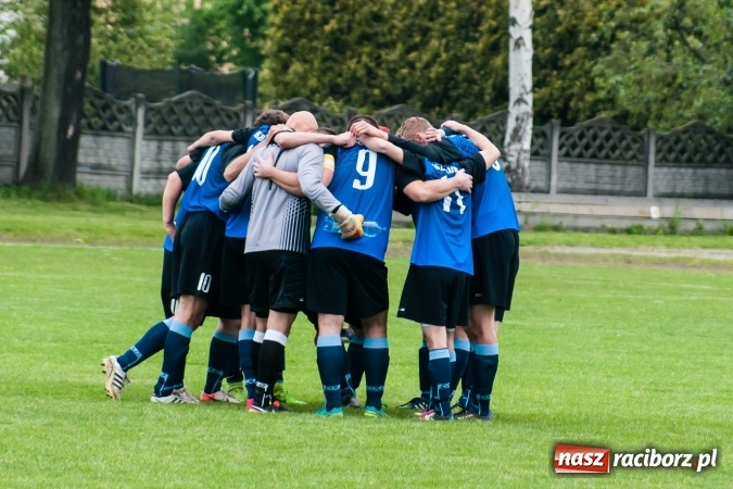 Zdjęcie w galerii na portalu naszraciborz.pl: C klasa: Szalone dziewięć minut Zabełkowa wiadomości z regionu