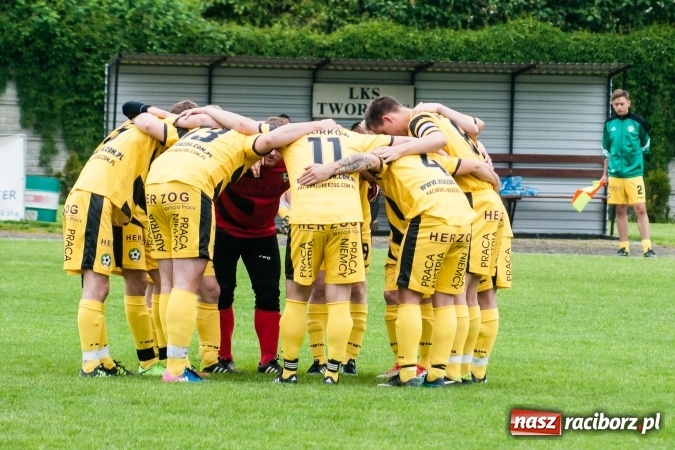 Zdjęcie w galerii na portalu naszraciborz.pl: C klasa: Szalone dziewięć minut Zabełkowa wiadomości z regionu