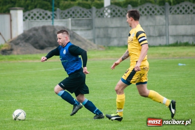 Zdjęcie w galerii na portalu naszraciborz.pl: C klasa: Szalone dziewięć minut Zabełkowa wiadomości z regionu