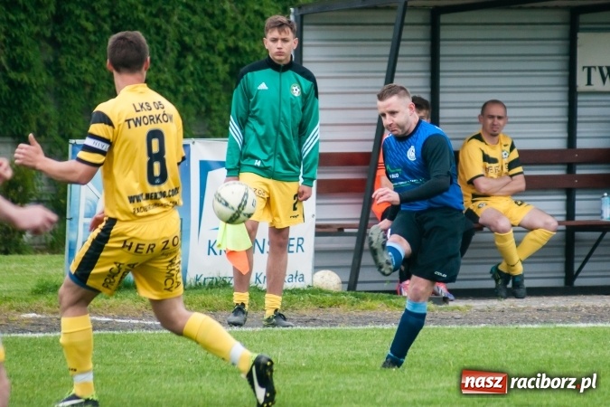 Zdjęcie w galerii na portalu naszraciborz.pl: C klasa: Szalone dziewięć minut Zabełkowa wiadomości z regionu