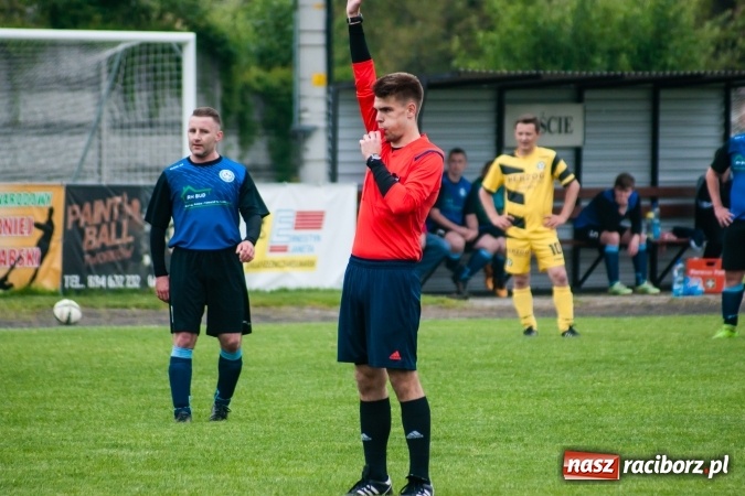 Zdjęcie w galerii na portalu naszraciborz.pl: C klasa: Szalone dziewięć minut Zabełkowa wiadomości z regionu
