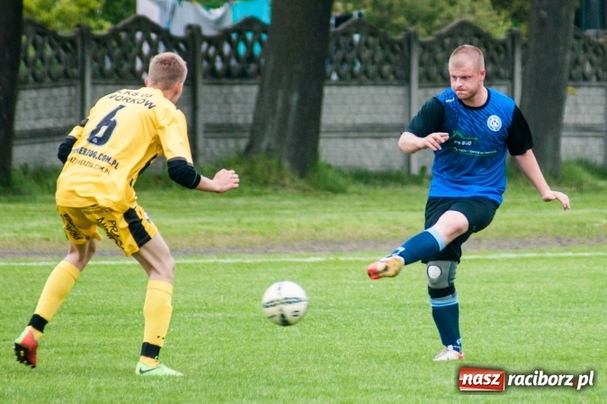 Zdjęcie w galerii na portalu naszraciborz.pl: C klasa: Szalone dziewięć minut Zabełkowa wiadomości z regionu