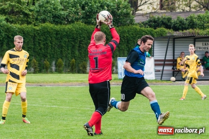 Zdjęcie w galerii na portalu naszraciborz.pl: C klasa: Szalone dziewięć minut Zabełkowa wiadomości z regionu