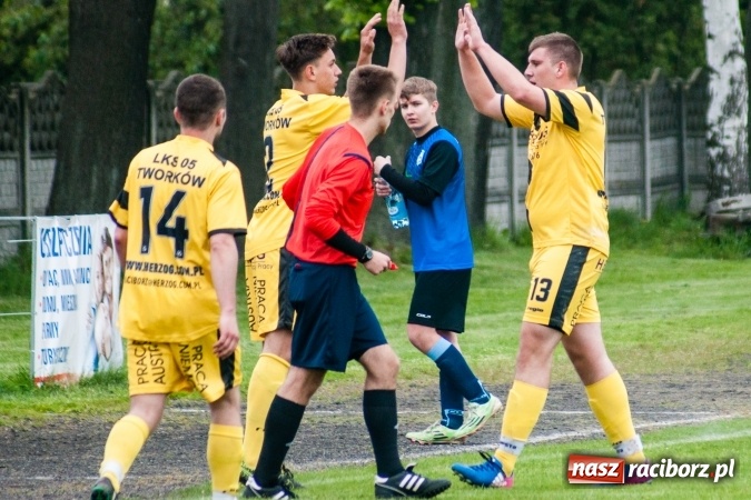 Zdjęcie w galerii na portalu naszraciborz.pl: C klasa: Szalone dziewięć minut Zabełkowa wiadomości z regionu