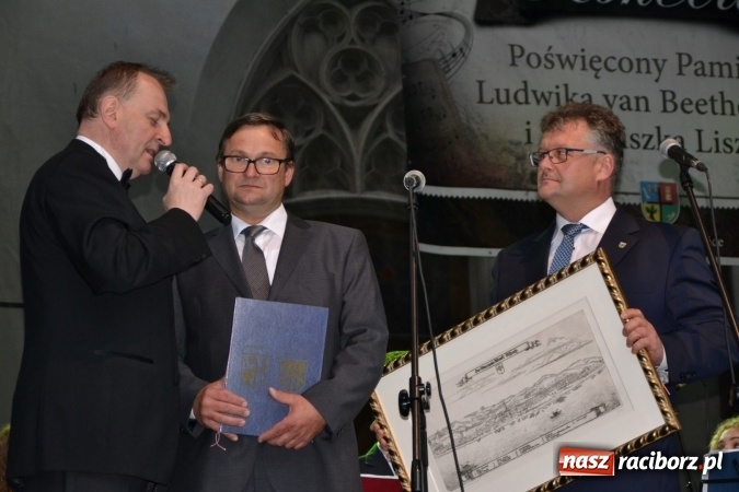Zdjęcie w galerii na portalu naszraciborz.pl: Muzyka zbliża narody. Gmina Krzyżanowice zaczyna współpracę z Austriakami wiadomości z regionu