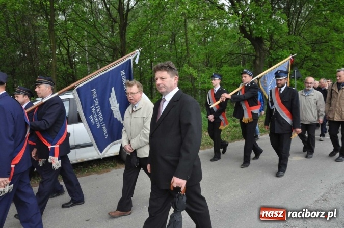 Zdjęcie w galerii na portalu naszraciborz.pl: W gościnie u świętego Urbana. Parafianie z Tworkowa, Bolesławia i czeskiej Haci na międzynarodowym odpuście wiadomości z regionu