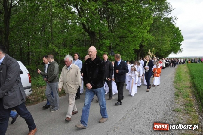 Zdjęcie w galerii na portalu naszraciborz.pl: W gościnie u świętego Urbana. Parafianie z Tworkowa, Bolesławia i czeskiej Haci na międzynarodowym odpuście wiadomości z regionu