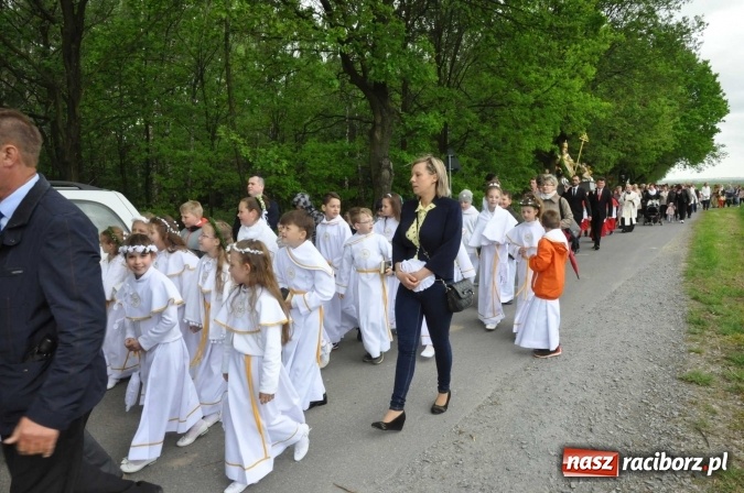 Zdjęcie w galerii na portalu naszraciborz.pl: W gościnie u świętego Urbana. Parafianie z Tworkowa, Bolesławia i czeskiej Haci na międzynarodowym odpuście wiadomości z regionu