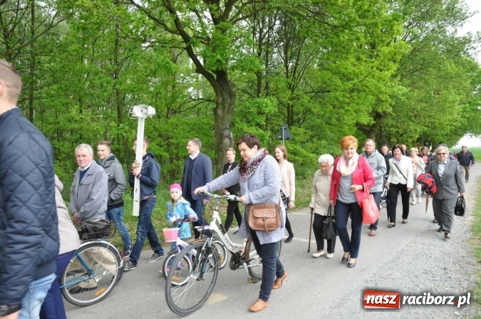 Zdjęcie w galerii na portalu naszraciborz.pl: W gościnie u świętego Urbana. Parafianie z Tworkowa, Bolesławia i czeskiej Haci na międzynarodowym odpuście wiadomości z regionu
