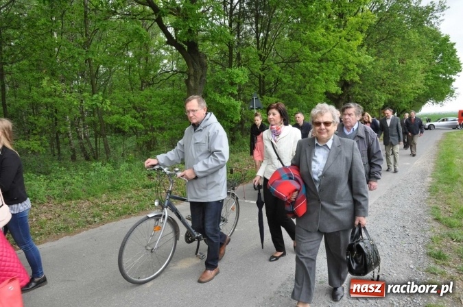 Zdjęcie w galerii na portalu naszraciborz.pl: W gościnie u świętego Urbana. Parafianie z Tworkowa, Bolesławia i czeskiej Haci na międzynarodowym odpuście wiadomości z regionu