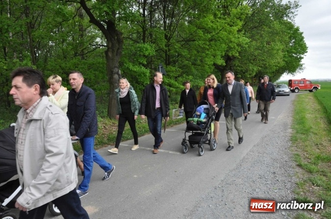 Zdjęcie w galerii na portalu naszraciborz.pl: W gościnie u świętego Urbana. Parafianie z Tworkowa, Bolesławia i czeskiej Haci na międzynarodowym odpuście wiadomości z regionu