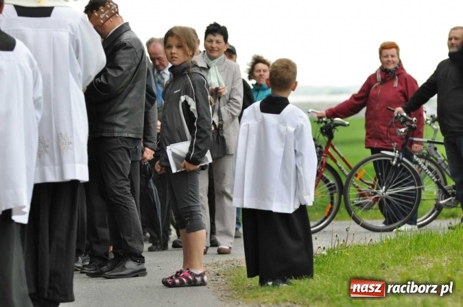 Zdjęcie w galerii na portalu naszraciborz.pl: W gościnie u świętego Urbana. Parafianie z Tworkowa, Bolesławia i czeskiej Haci na międzynarodowym odpuście wiadomości z regionu