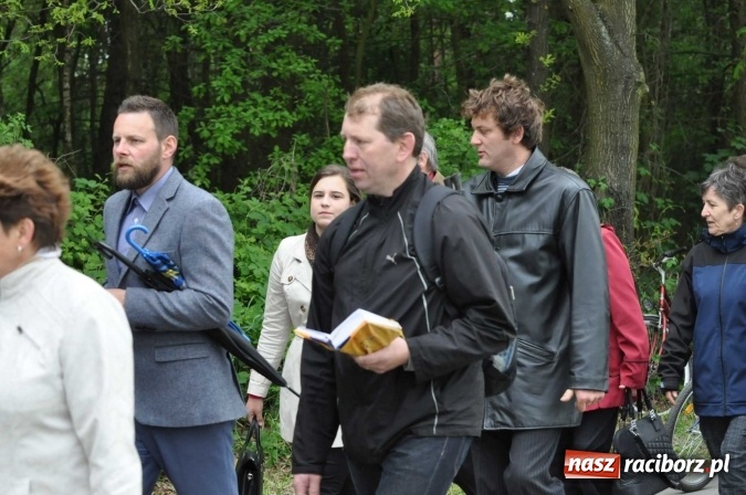 Zdjęcie w galerii na portalu naszraciborz.pl: W gościnie u świętego Urbana. Parafianie z Tworkowa, Bolesławia i czeskiej Haci na międzynarodowym odpuście wiadomości z regionu