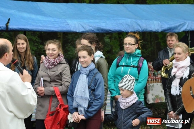Zdjęcie w galerii na portalu naszraciborz.pl: W gościnie u świętego Urbana. Parafianie z Tworkowa, Bolesławia i czeskiej Haci na międzynarodowym odpuście wiadomości z regionu