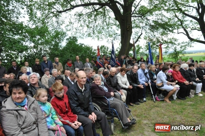 Zdjęcie w galerii na portalu naszraciborz.pl: W gościnie u świętego Urbana. Parafianie z Tworkowa, Bolesławia i czeskiej Haci na międzynarodowym odpuście wiadomości z regionu