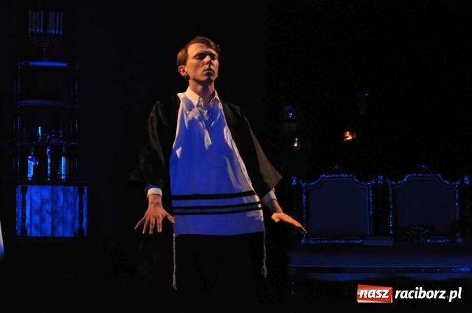 Zdjęcie w galerii na portalu naszraciborz.pl: W Strzesze wystawiono Grosiki na raj Singera  wiadomości z regionu