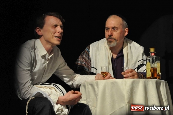 Zdjęcie w galerii na portalu naszraciborz.pl: W Strzesze wystawiono Grosiki na raj Singera  wiadomości z regionu