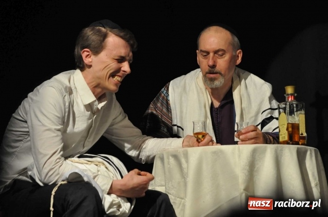 Zdjęcie w galerii na portalu naszraciborz.pl: W Strzesze wystawiono Grosiki na raj Singera  wiadomości z regionu